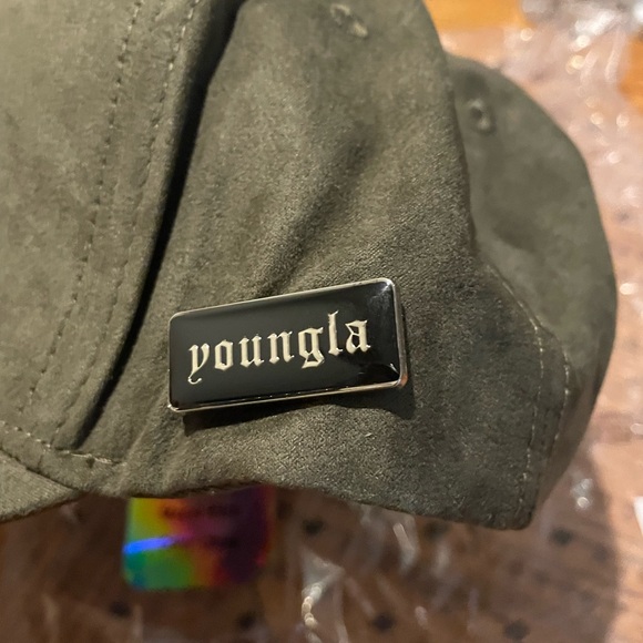 YOUNGLA hat - Picture 7 of 8